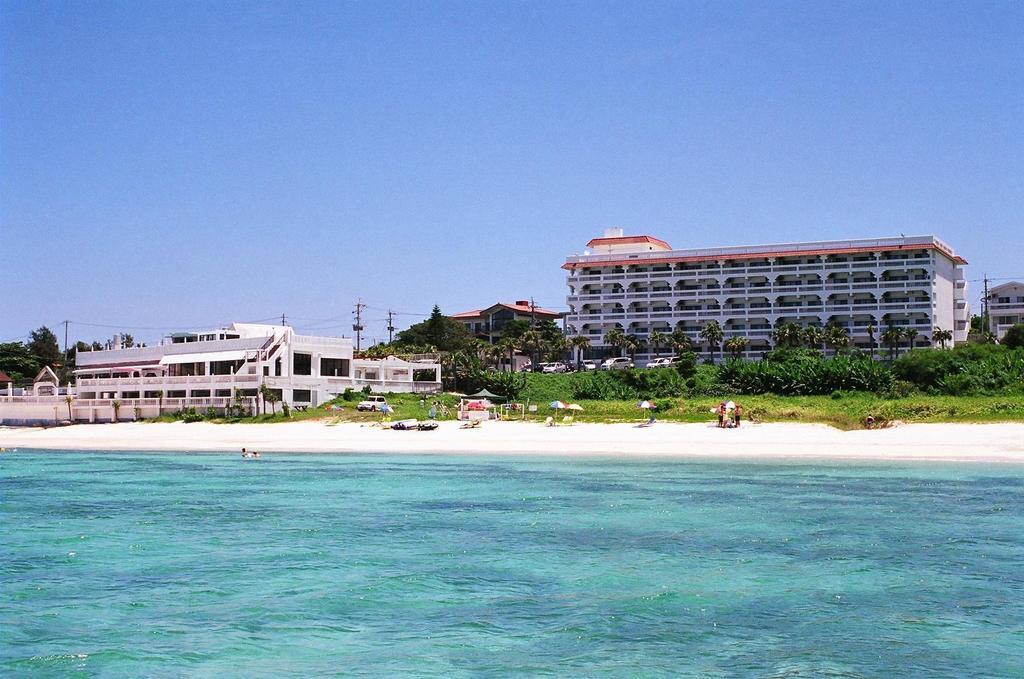 Morimar Resort Hotel Yomitan Exterior foto
